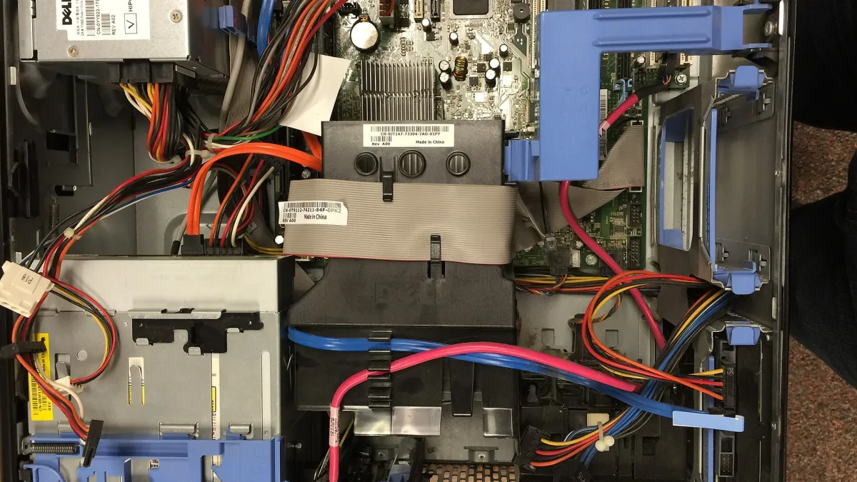 HDD mi SSD mi? Eski Bilgisayara SSD Takmak Değer mi?